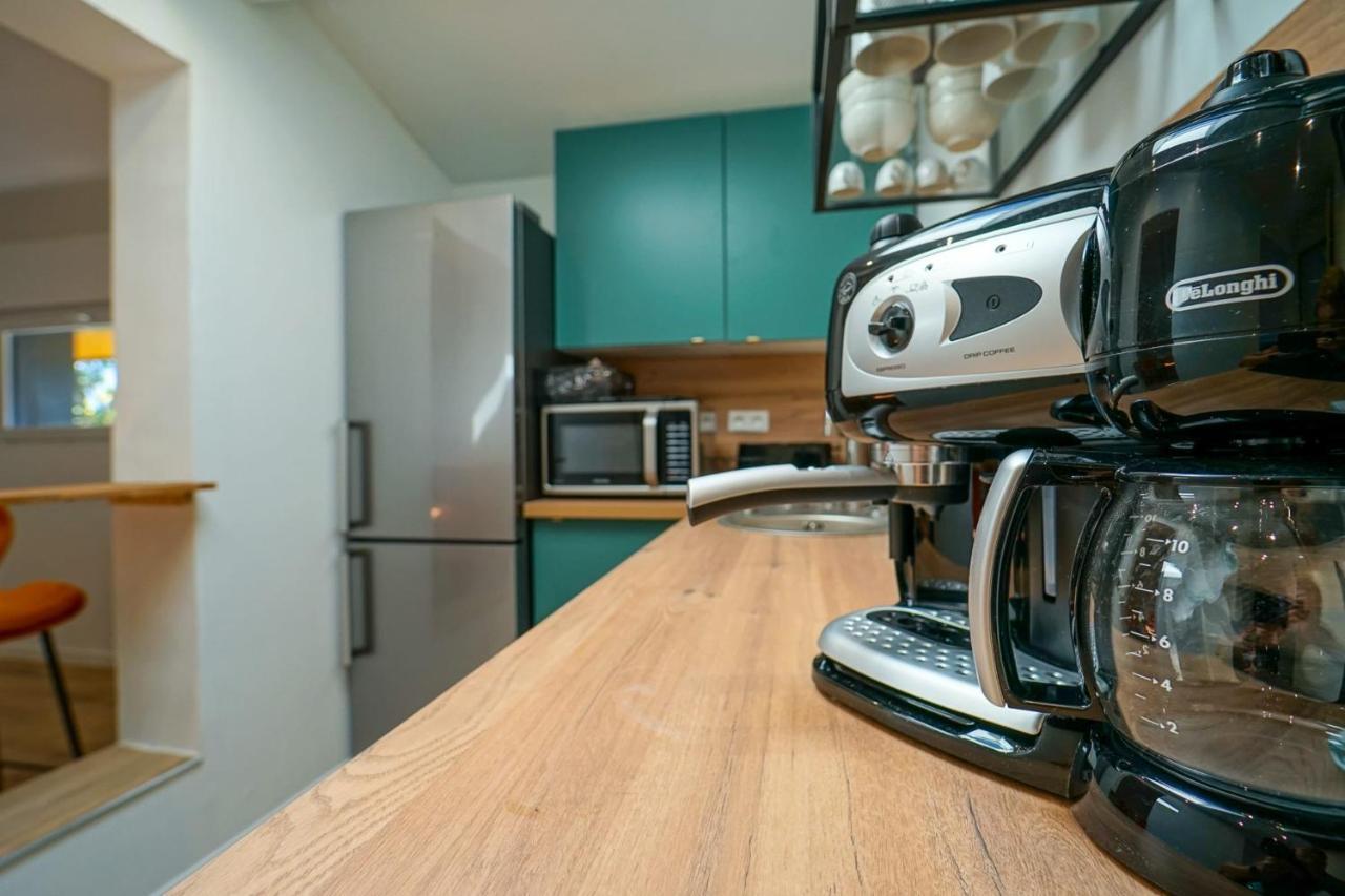 Le Semnoz charmant appartement pour 3 personnes à deux pas du lac! Sévrier Esterno foto