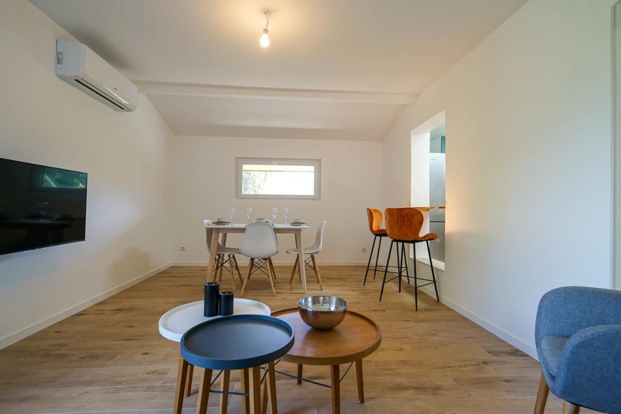 Le Semnoz charmant appartement pour 3 personnes à deux pas du lac! Sévrier Esterno foto