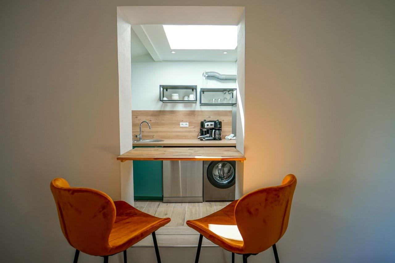 Le Semnoz charmant appartement pour 3 personnes à deux pas du lac! Sévrier Esterno foto