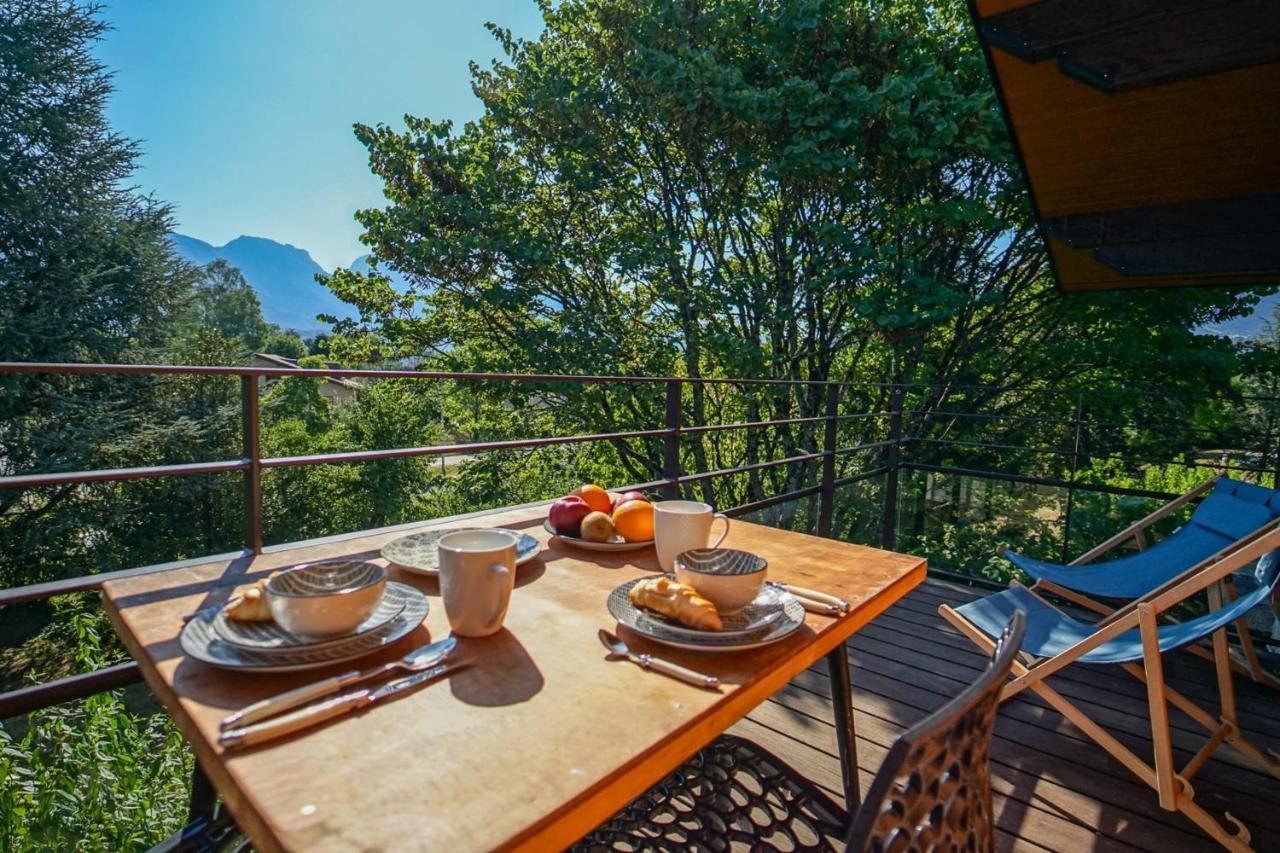 Le Semnoz charmant appartement pour 3 personnes à deux pas du lac! Sévrier Esterno foto